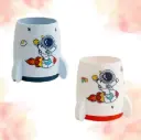 حمالة أقلام بلاستيك شكل صاروخ 